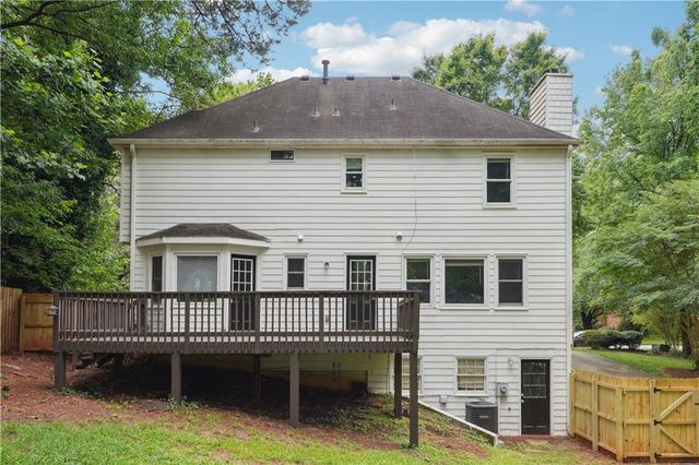 2745 Saxon Drive, Duluth, GA 30096