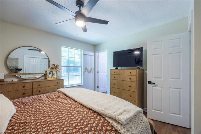 860 Anchor Drive, Lenoir City, TN 37771
