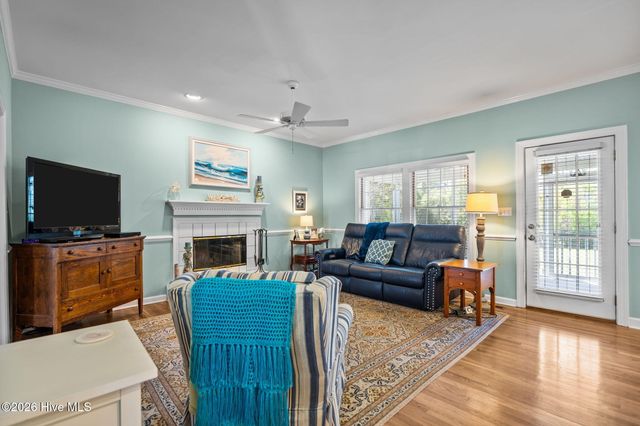 624 N Colony Circle, Wilmington, NC 28409