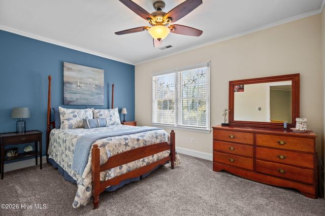 624 N Colony Circle, Wilmington, NC 28409