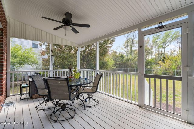 624 N Colony Circle, Wilmington, NC 28409