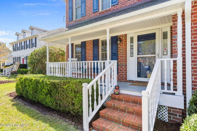 624 N Colony Circle, Wilmington, NC 28409