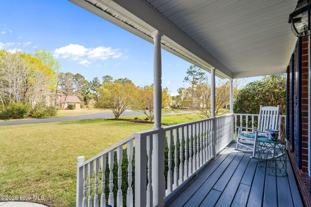624 N Colony Circle, Wilmington, NC 28409