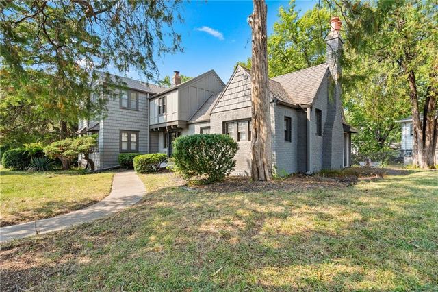 2118 Tauromee Avenue, Kansas City, KS 66102