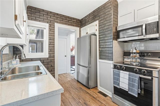 2118 Tauromee Avenue, Kansas City, KS 66102