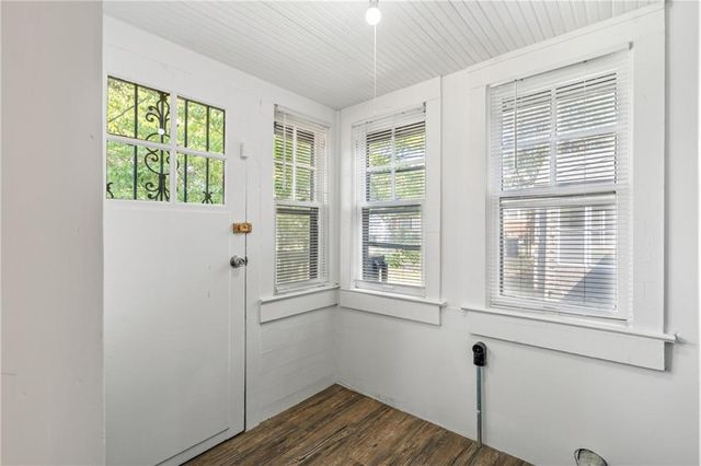 2118 Tauromee Avenue, Kansas City, KS 66102