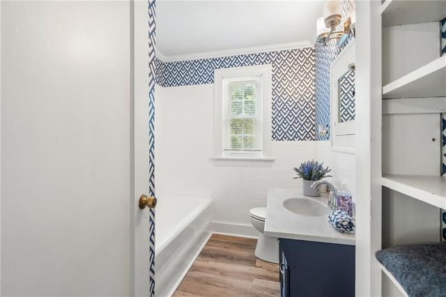 2118 Tauromee Avenue, Kansas City, KS 66102