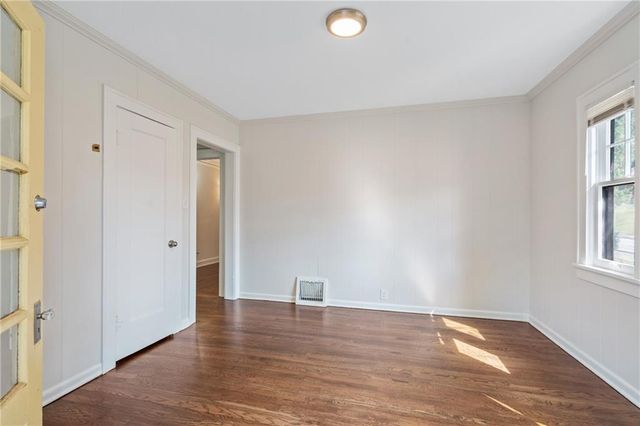 2118 Tauromee Avenue, Kansas City, KS 66102