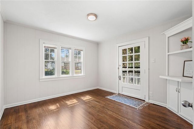 2118 Tauromee Avenue, Kansas City, KS 66102