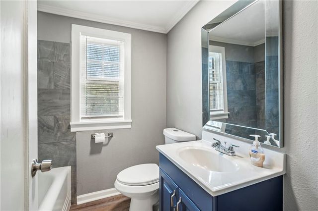 2118 Tauromee Avenue, Kansas City, KS 66102