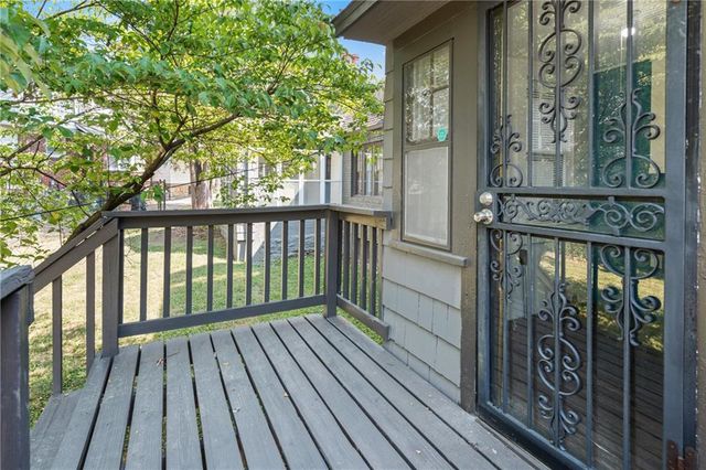 2118 Tauromee Avenue, Kansas City, KS 66102