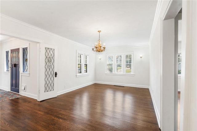 2118 Tauromee Avenue, Kansas City, KS 66102