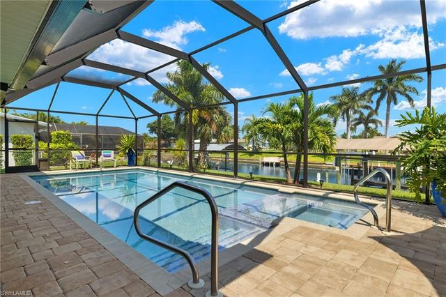 3021 SE 17th AVE, Cape Coral, FL 33904