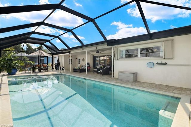 3021 SE 17th AVE, Cape Coral, FL 33904