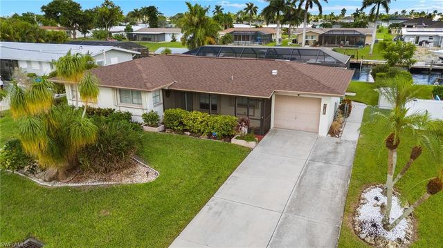 3021 SE 17th AVE, Cape Coral, FL 33904