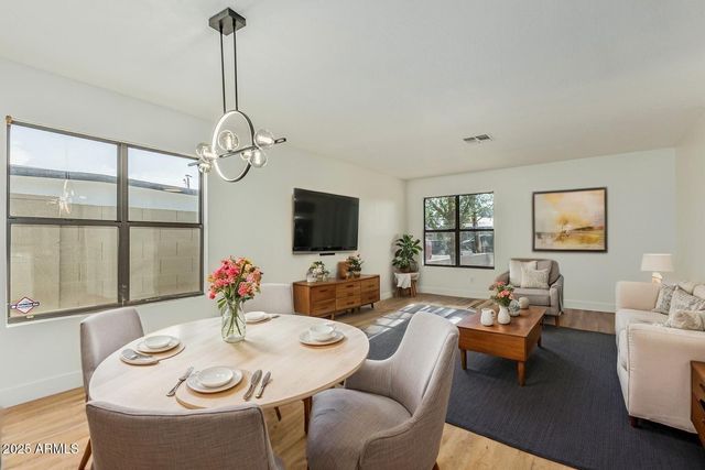 2531 N 15TH Street, Phoenix, AZ 85006