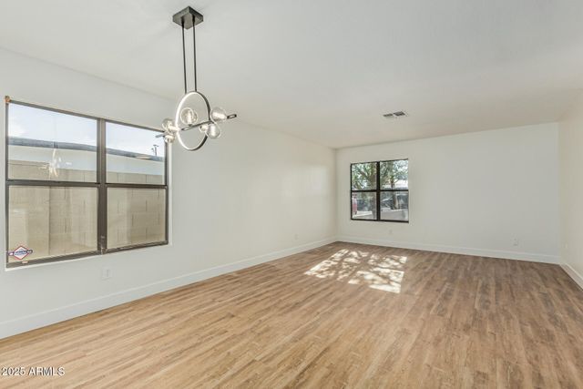 2531 N 15TH Street, Phoenix, AZ 85006