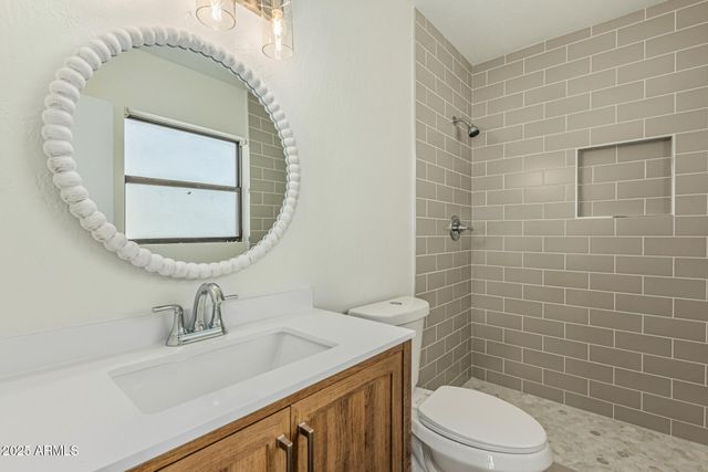 2531 N 15TH Street, Phoenix, AZ 85006