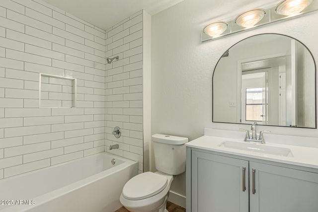 2531 N 15TH Street, Phoenix, AZ 85006