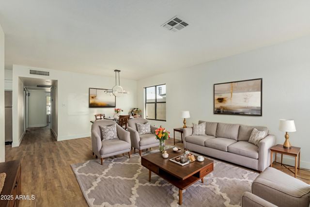 2531 N 15TH Street, Phoenix, AZ 85006