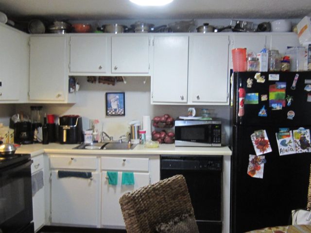 75 Log St Apt 3H, Manchester, NH 03102