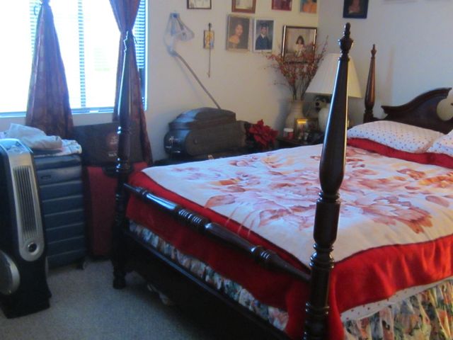 75 Log St Apt 3H, Manchester, NH 03102