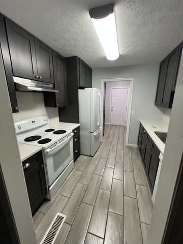 112 Neal Ave, Smyrna, TN 37167