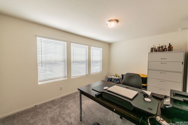 5203 Winding Stream, St Hedwig, TX 78152