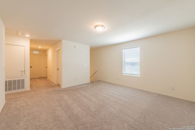 5203 Winding Stream, St Hedwig, TX 78152