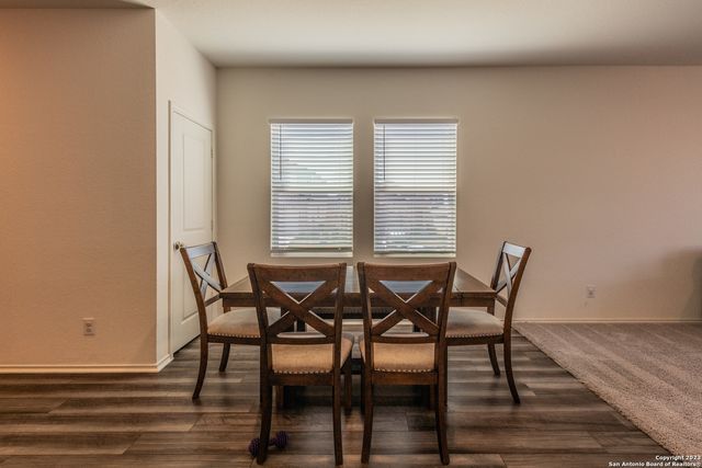 5203 Winding Stream, St Hedwig, TX 78152