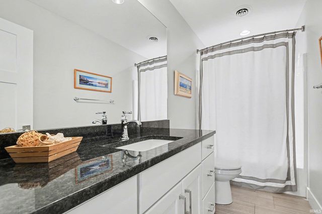 414 S Notre Dame Avenue, South Bend, IN 46617