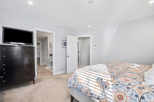 414 S Notre Dame Avenue, South Bend, IN 46617