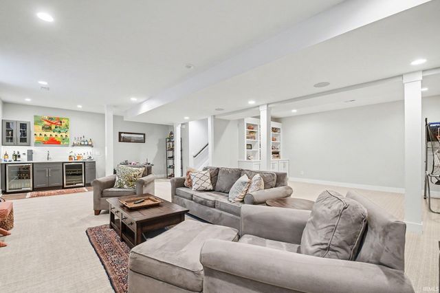 414 S Notre Dame Avenue, South Bend, IN 46617