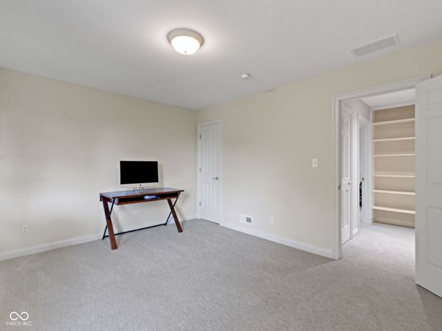 8552 E 550 S, Zionsville, IN 46077