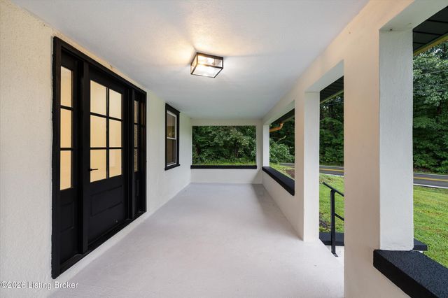 6006 Billtown Rd, Louisville, KY 40299