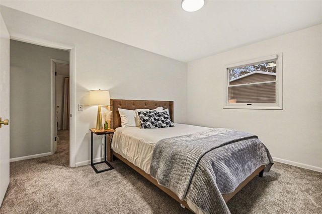 2612 Wildemere Street, Kalamazoo, MI 49009