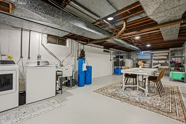 2612 Wildemere Street, Kalamazoo, MI 49009