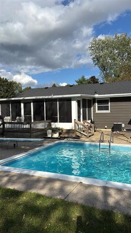 2612 Wildemere Street, Kalamazoo, MI 49009