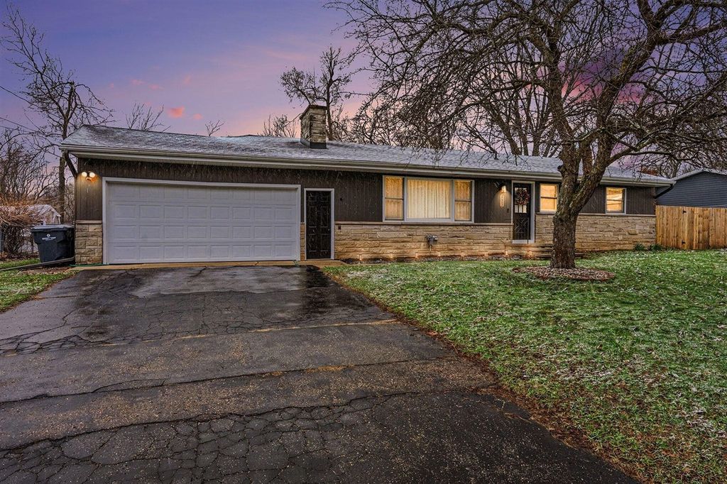 2612 Wildemere Street, Kalamazoo, MI 49009