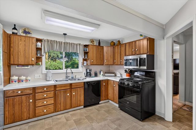 5249 Madison Avenue Se, City Of Kentwood, MI 49548