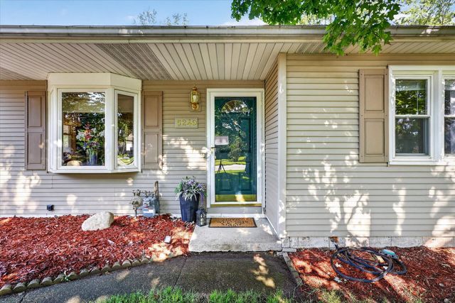 5249 Madison Avenue Se, City Of Kentwood, MI 49548