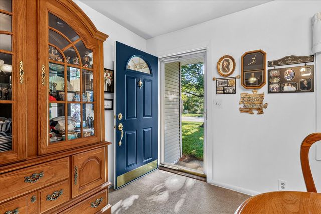 5249 Madison Avenue Se, City Of Kentwood, MI 49548