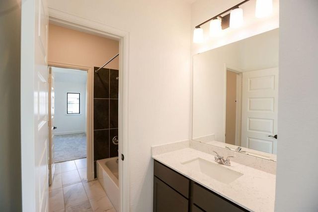 10414 Cloud Shimmer Trce, Richmond, TX 77406