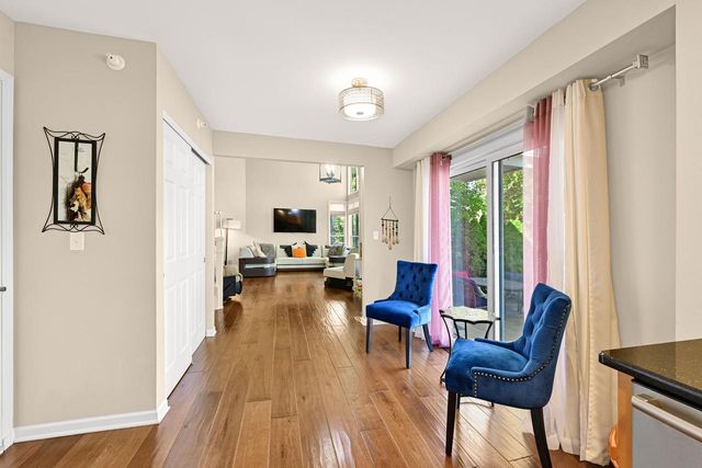 14241 W Waterford Square DRIVE, New Berlin, WI 53151