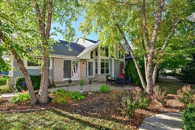 14241 W Waterford Square DRIVE, New Berlin, WI 53151