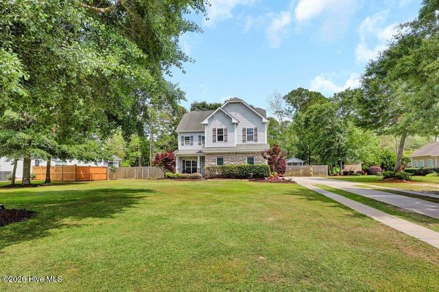 8132 Saltcedar Drive, Wilmington, NC 28411