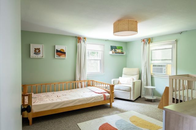 19 Gail St, Topsfield, MA 01983