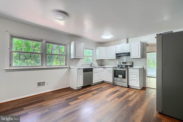 9500 POWDERHORN LN, Baltimore, MD 21234