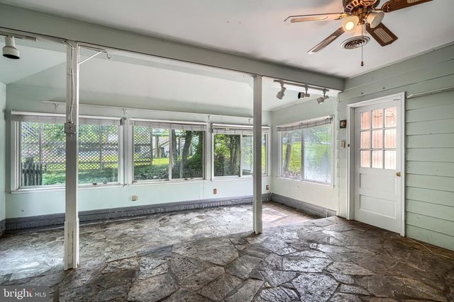 9500 POWDERHORN LN, Baltimore, MD 21234