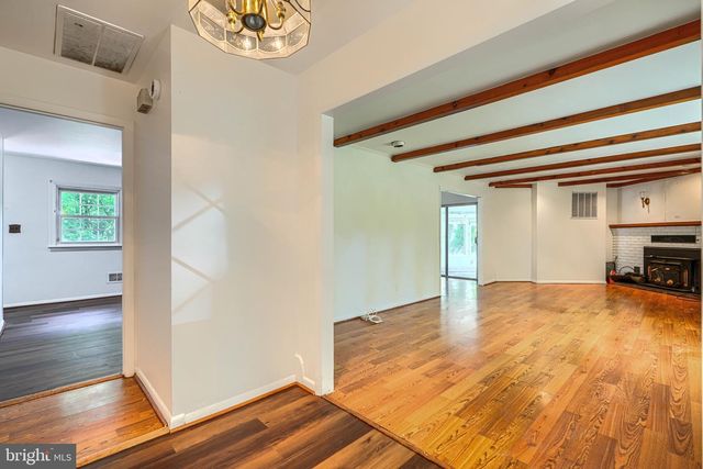 9500 POWDERHORN LN, Baltimore, MD 21234